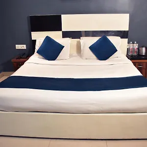 3* Hotel Qotel Comfort Church House Rohini Sector 15